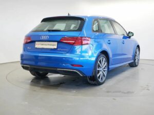 Asphalte Diffusion - AUDI A3 40TFSIe Bleu Metallique8AD